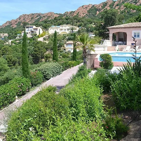 Villa Family Cote D'azur Saint-Raphael (Var)
